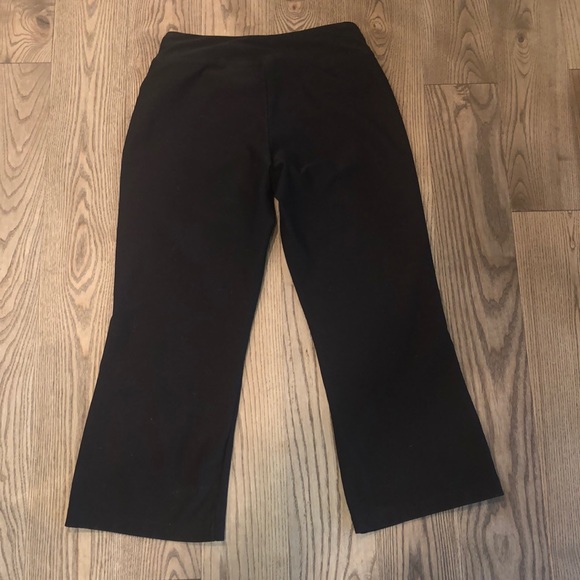 Nike FIT DRY Active Pant Black Capri Sz S - Picture 3 of 5